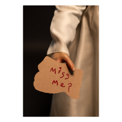 Trick Or Treat Studios Haunting Props The Conjuring - Annabelle Doll Prop